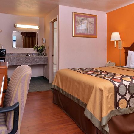 Americas Best Value Inn Eugene Bagian luar foto