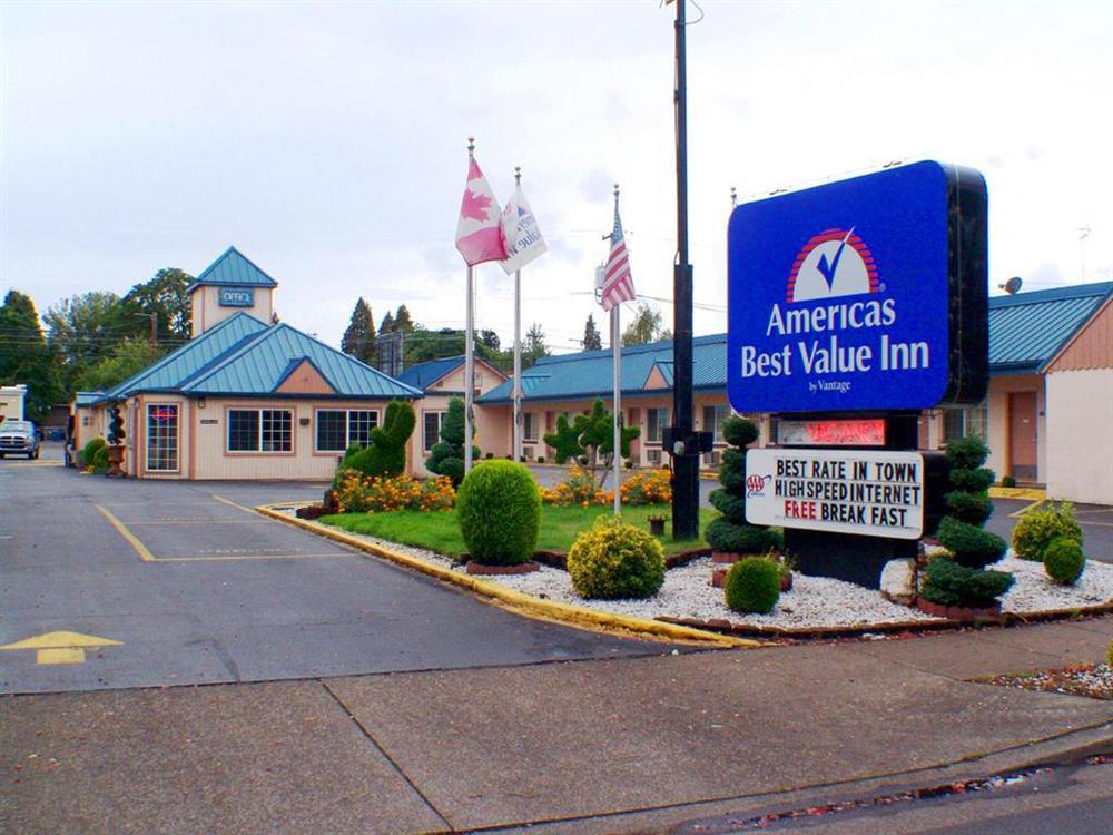 Americas Best Value Inn Eugene Bagian luar foto